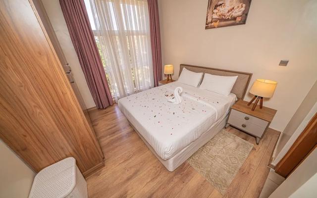 Lux Suites 37 on Kikambala Apartments