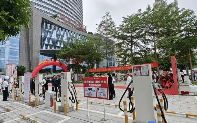 Guolong Hotel