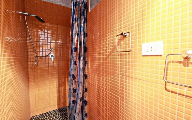 Amazing Attic In With Terrace In Fontana Di Trevi