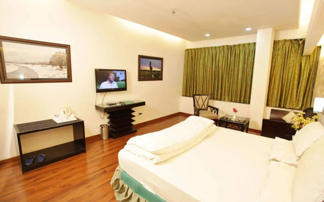 Hotel Grand Mumtaz Towers