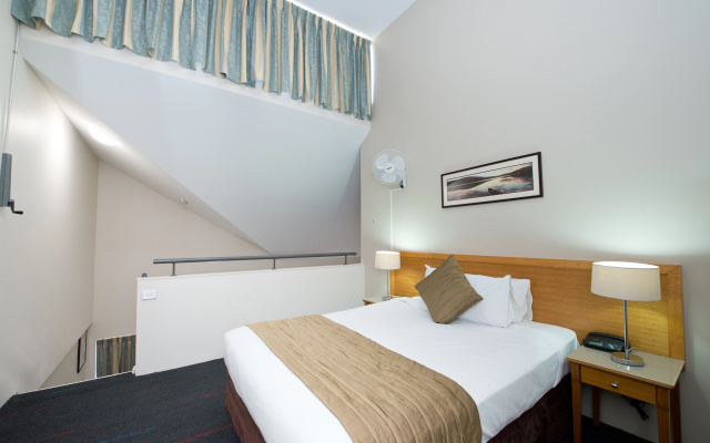 APX Parramatta – Guest Rooms – Sydney