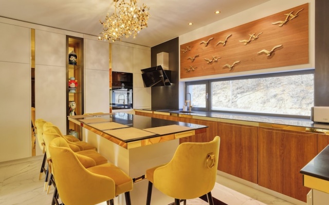 Imperia Luxury Vila