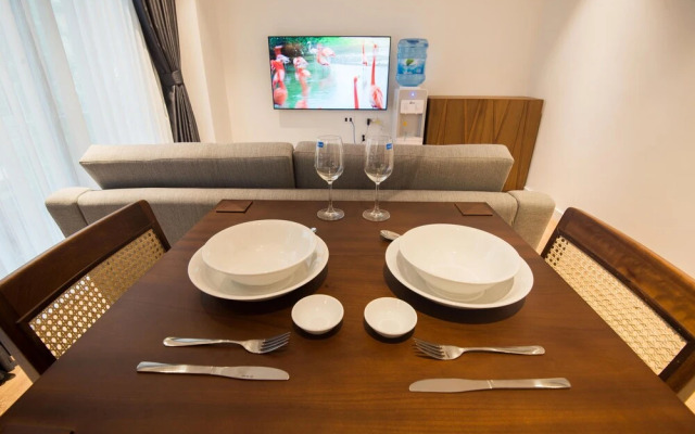 Sunny Home Apartment