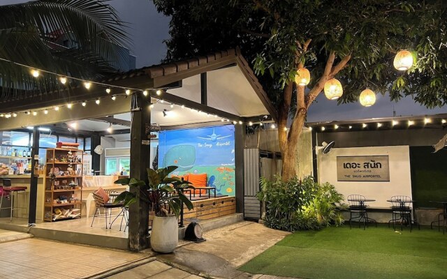 The Snug Airportel