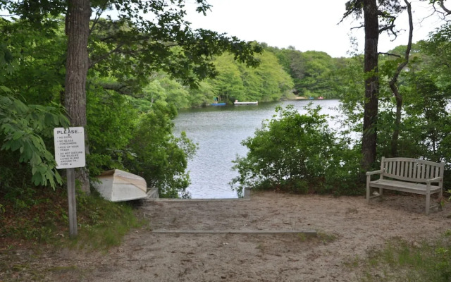 The Endless Summer Hideaway