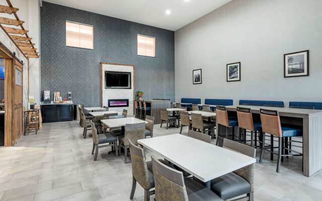 Comfort Suites West Memphis I-40 I-55