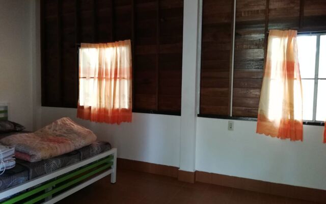 Baan Sin Petch