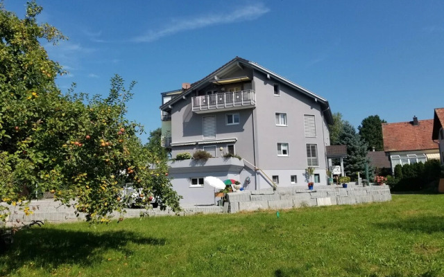 Studio directly by Lake Contance