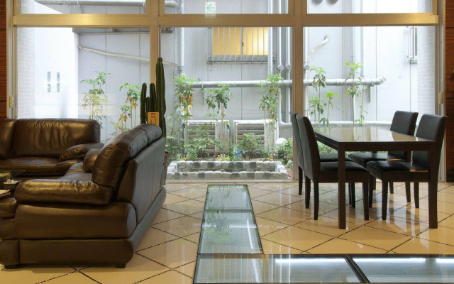 Hotel Chuo Oasis