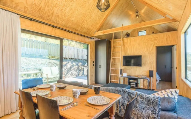 Picture Perfect - Queenstown Holiday Home