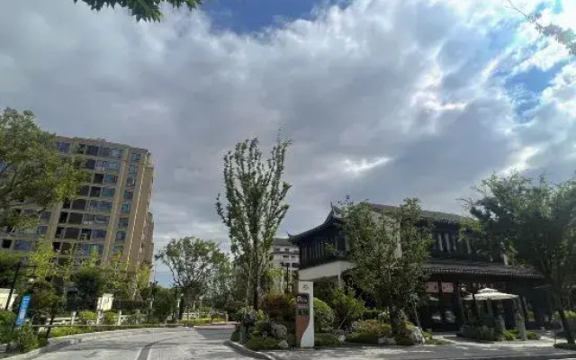 Laiyin Lake Loft Homestay (Changzhi Island Branch)