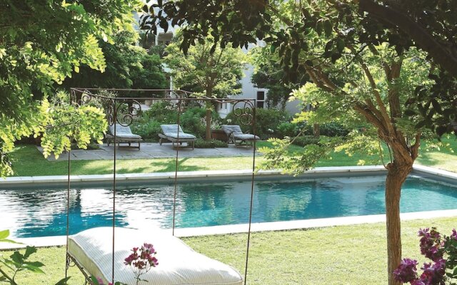 Arambrook Boutique Hotel