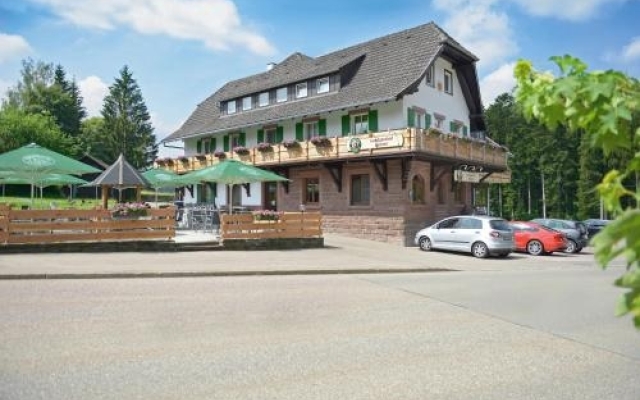 Landgasthof Sonne Im Aischfeld