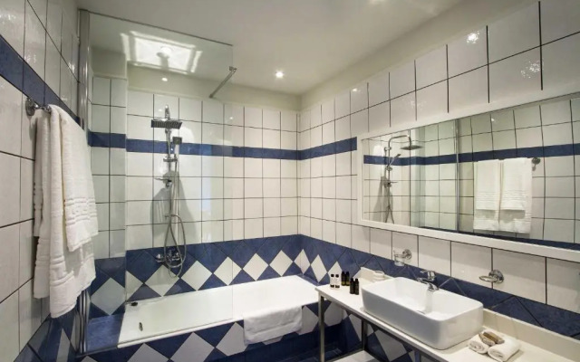 Mike's apartment I Luxury above the sea