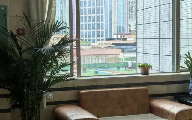 Foshan Shunde Carnival Hotel (Shunlian Plaza Jinlong Subway Station)