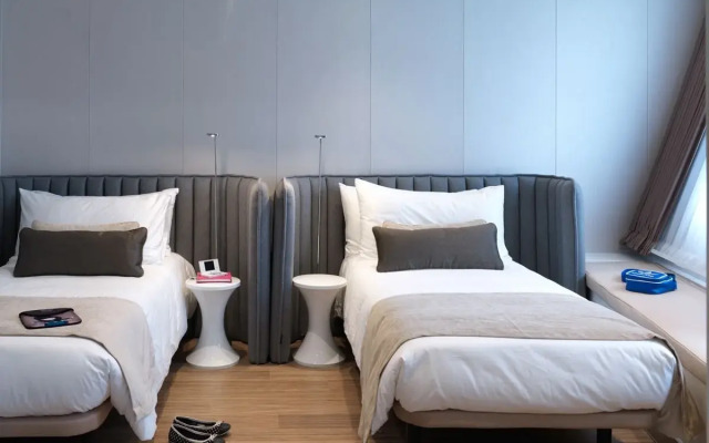 Sunborn Gibraltar Yacht Hotel Resort