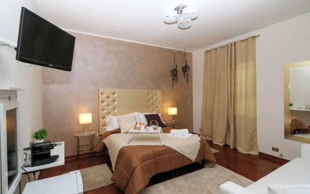 Vitti's Home Verona