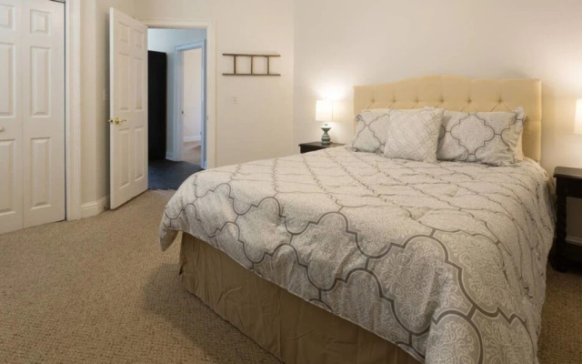 4 Bedroom, East Broughton Street