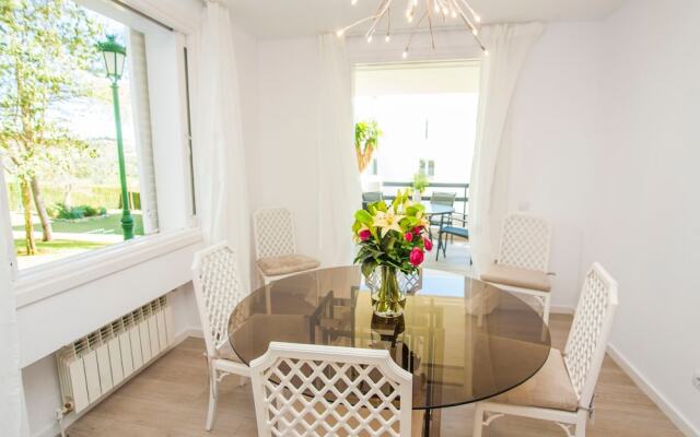 Monteros Beach Flat