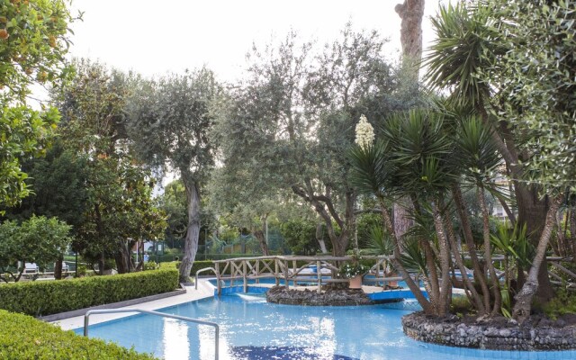 Short-Lets Sorrento Apartment and Pool