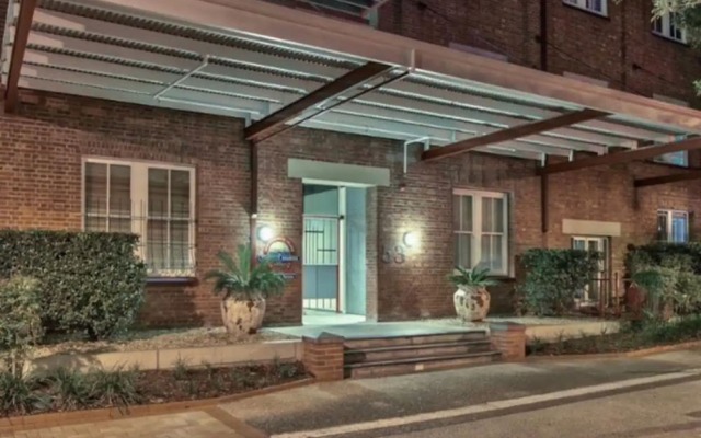 Spacious 1 Bedroom Apartment in Teneriffe, Brisbane