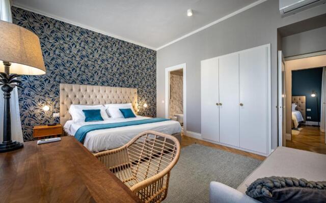 Hs4U Ricasoli Luxury apartment near Duomo N.2