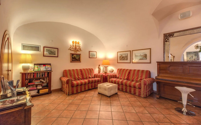 Hotel Corona