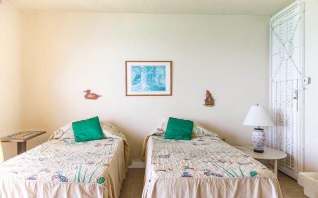 Sky Box Beach Suite at Montego Bay Club