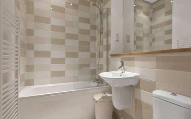 Modern 2 Bedroom Flat in Holloway