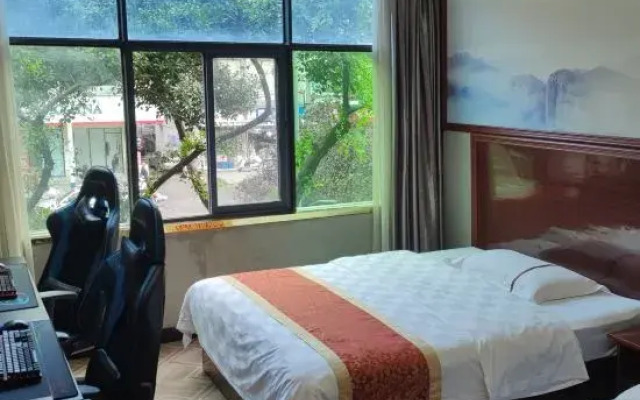 Dazhu Hongcheng E-sports Hotel