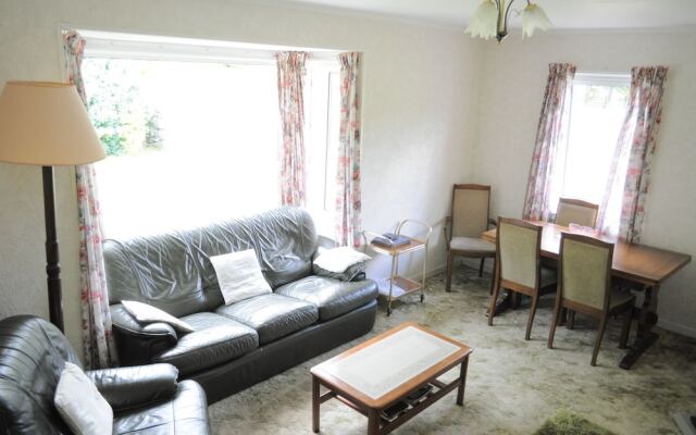 Lamont Chalets & Bungalow