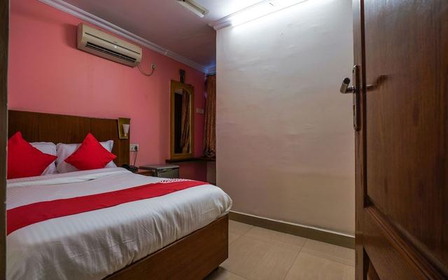 OYO 18310 Adda Concept Hotel