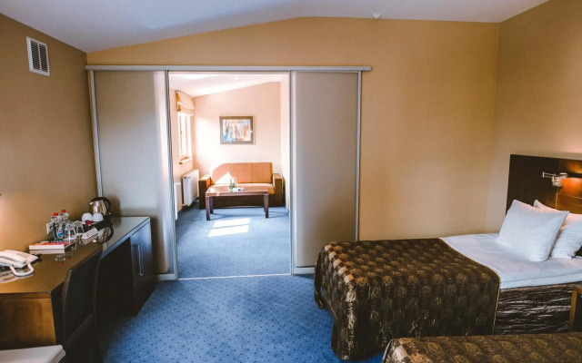 Hanza Hotel