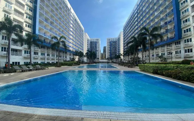 Madison's Place at Sea MOA