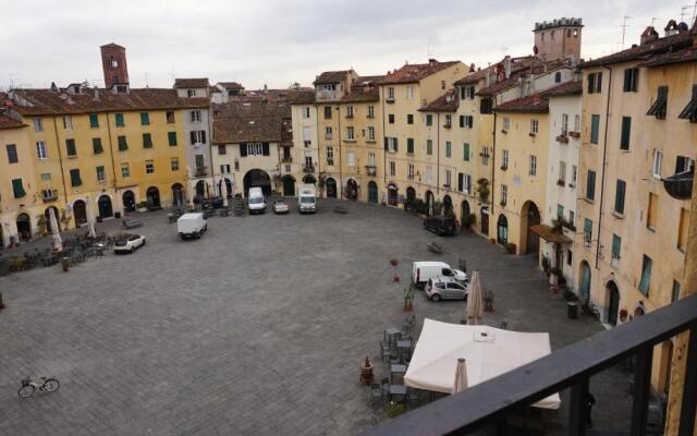 Suite nell'Anfiteatro Romano