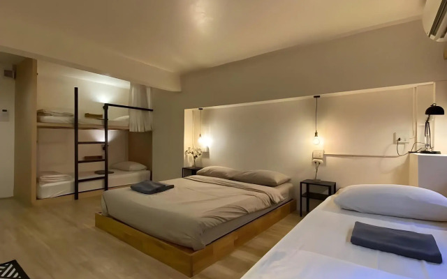 Monomer Hostel Bangkok