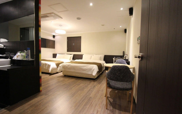 Nox Boutique Hotel