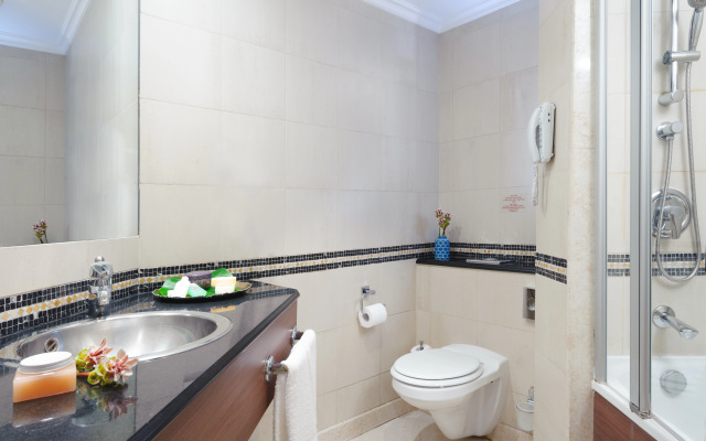 Leonardo City Tower Hotel Tel Aviv