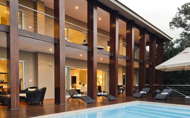 Luxury Seaside Homes