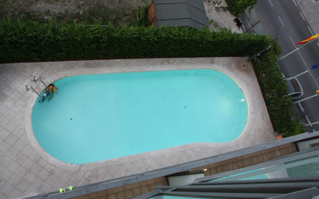 Hotel Clarin 14 by Dori