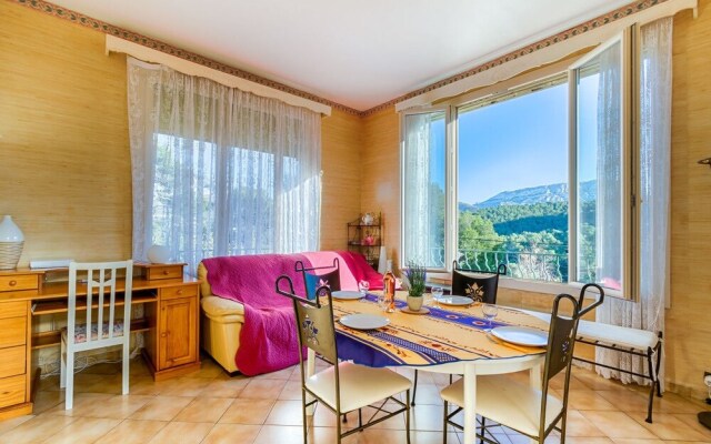 AC House With Garden and Terrace Calanques