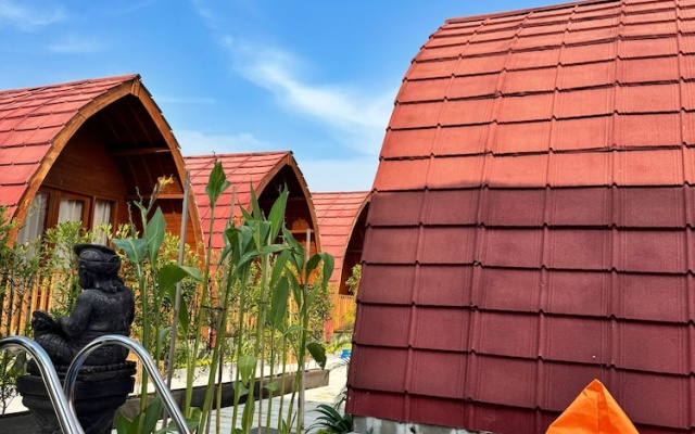 Lokasea Villa Beachfront – Pool – Seririt