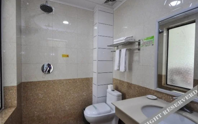 Qinshun Seaview Hotel (Nandaihe Xianluo Island Bathing Beach)