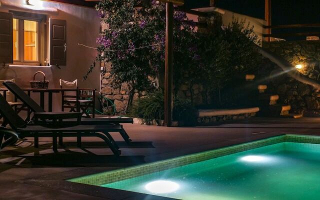 Ortus Ivory Mykonian Luxury Villa