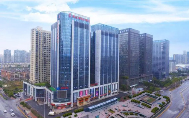 Vienna International Hotel (Hangzhou Boao Center Subway Station)