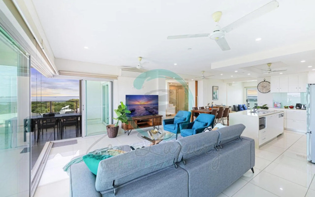 ZEN BY THE WATER - Darwin's Premier Ocean View Family Retreat