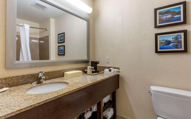 Comfort Inn Smithfield near I-95