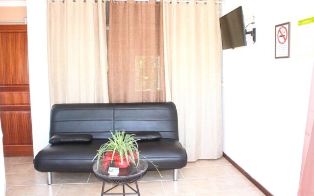 Studio in Cilaos, With Enclosed Garden - 42 km From the Beach