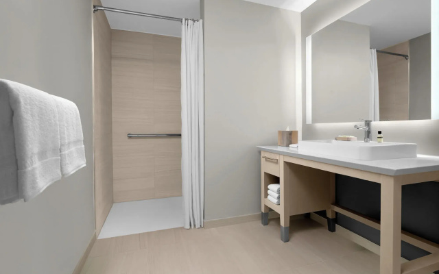 Element Miami Brickell