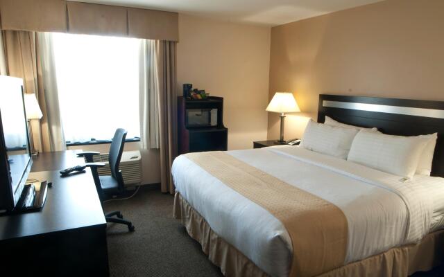 Holiday Inn LaGuardia Airport